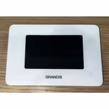 Встроенный LCD пульт управления Grandis